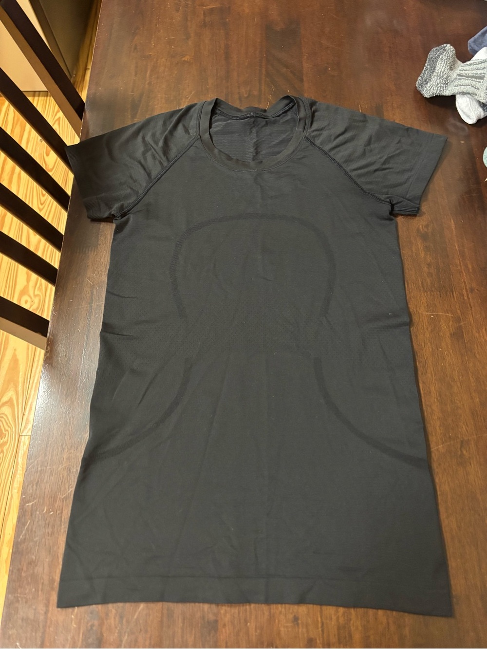 Lululemon Black Swiftly Tech Sz 6